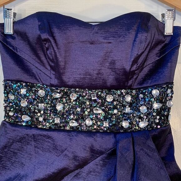 NAVY STRAPLESS DRESS TAFFETA BEADED & SEQUIN SIZE 9 - Picture 3 of 4